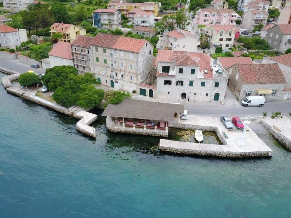 Apartments With Sea View In Prcanj コトル エクステリア 写真